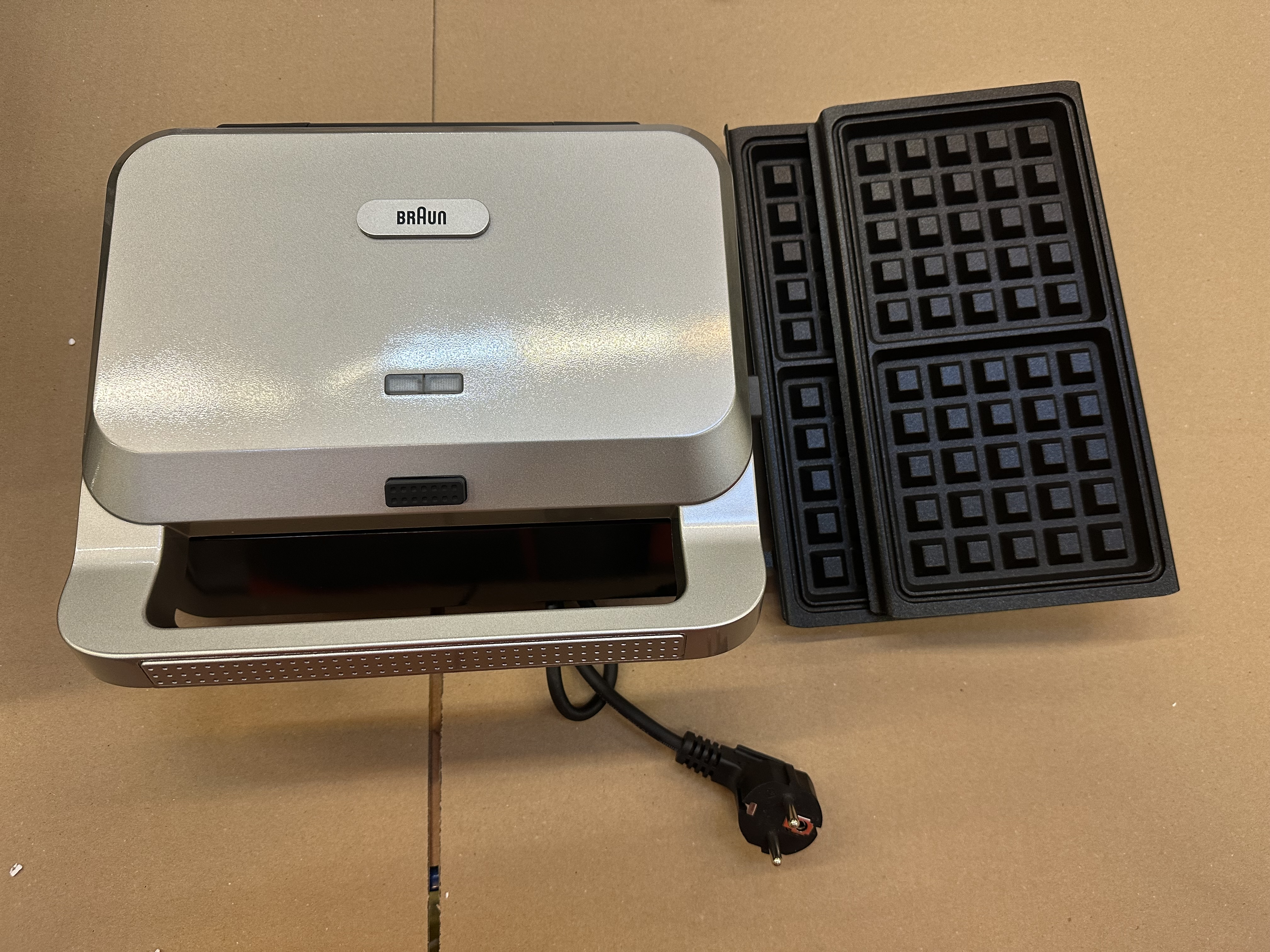 OUTLET - Opiekacz BRAUN SM5005 2w1