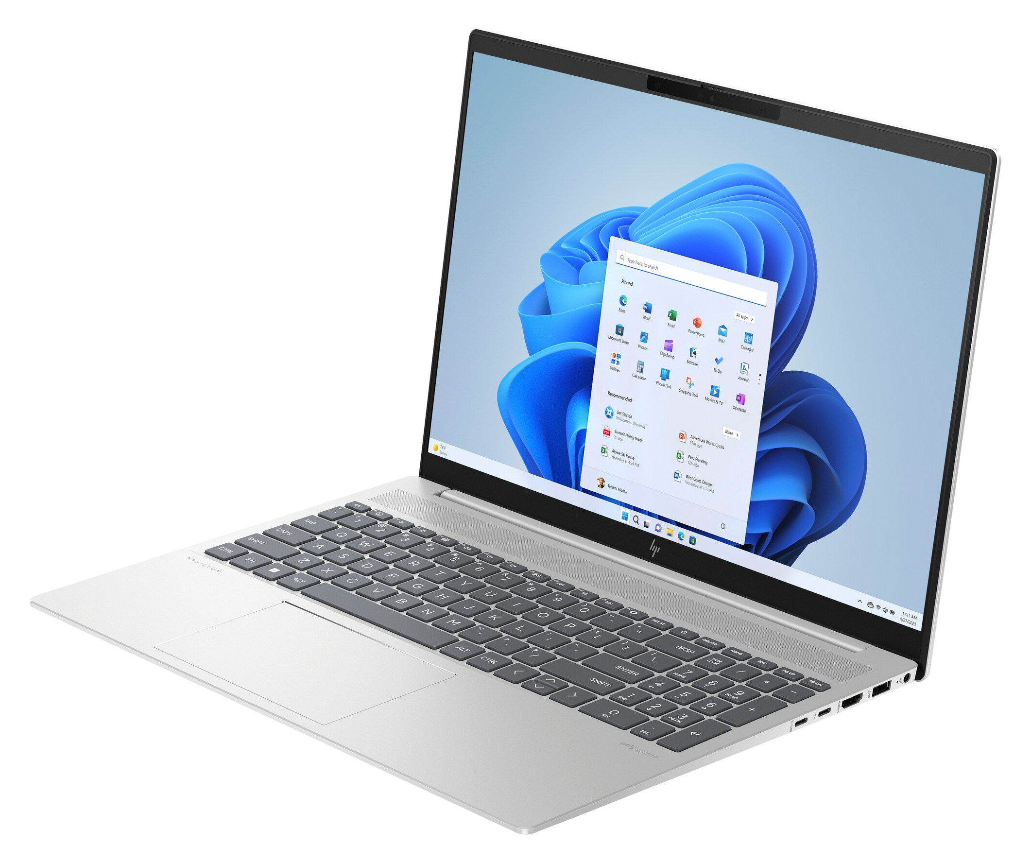 Srebrny laptop z ekranem wyświetlającym pulpit systemu Windows.