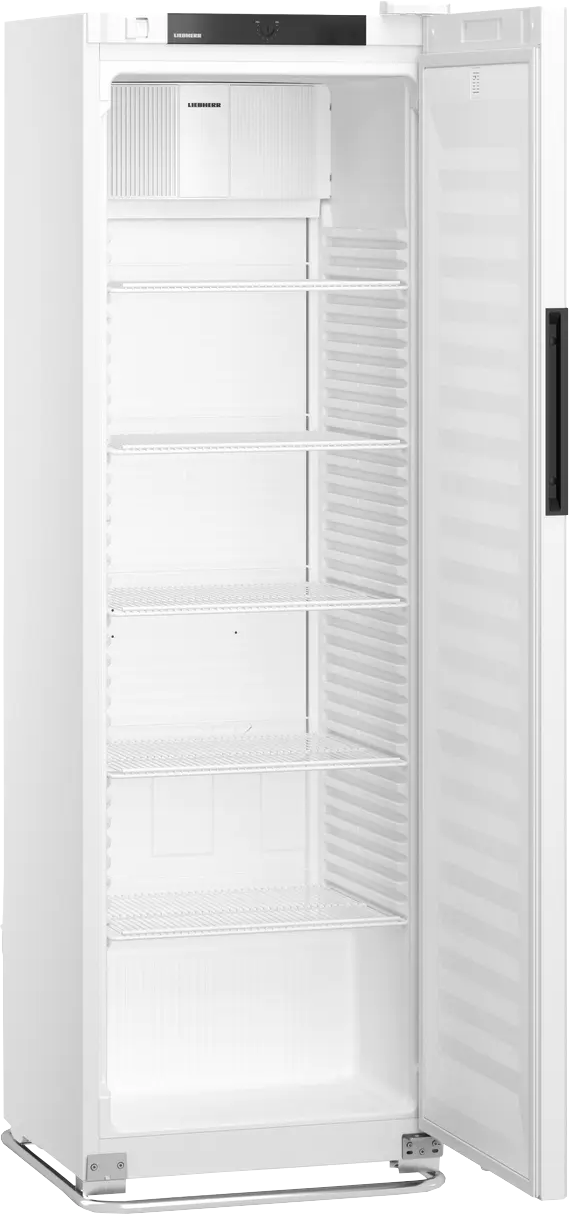 Weißer Liebherr-Kühlschrank mit geöffneter Tür. Innere Regale und Fächer sichtbar.