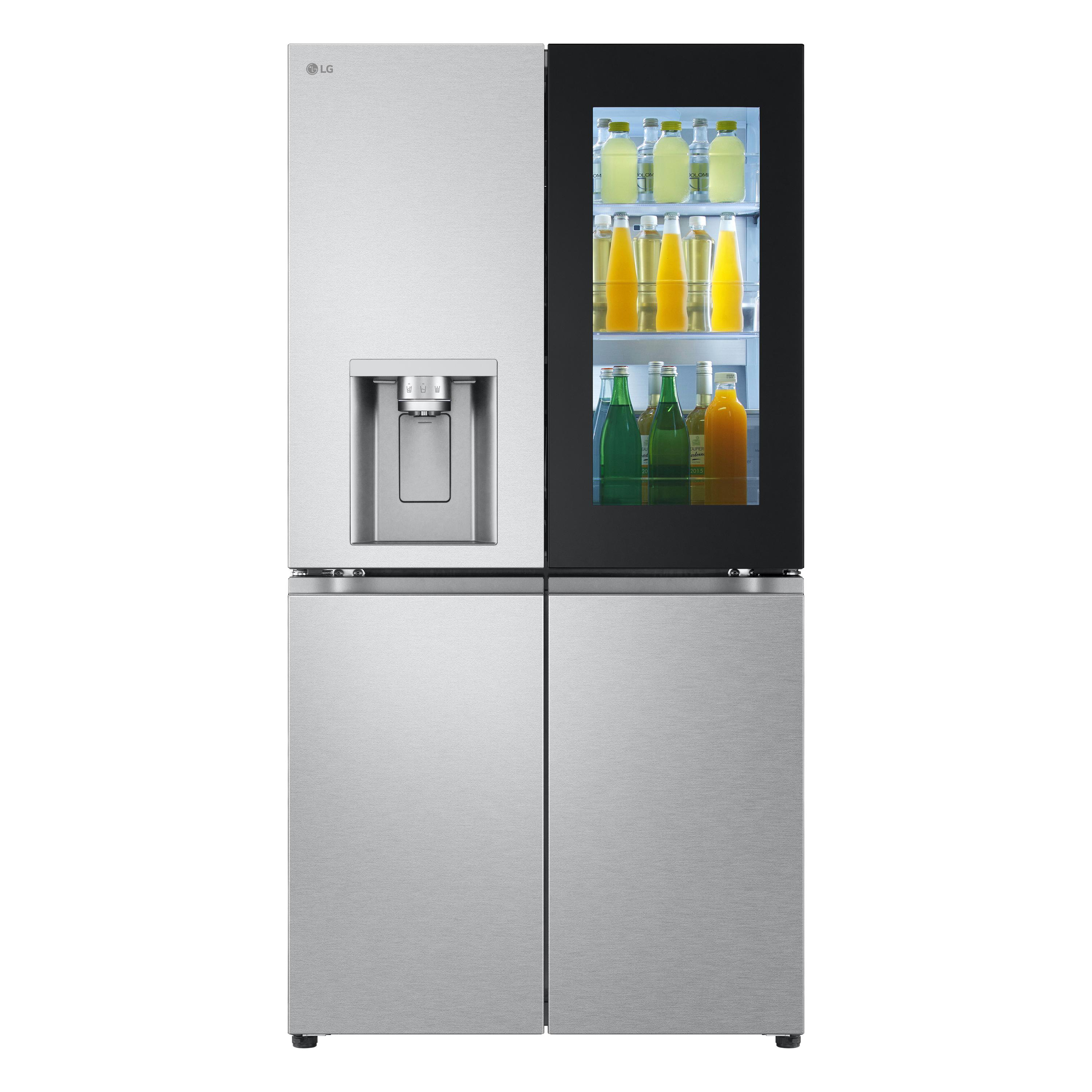 Edelstahlkühlschrank mit Glastür für Getränke. Weißer Hintergrund.