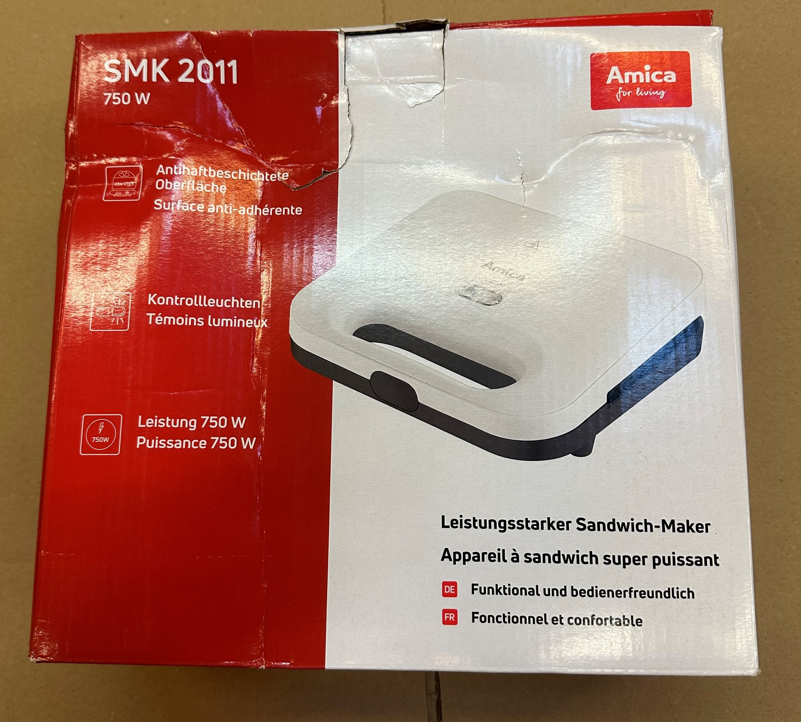 OUTLET - Opiekacz AMICA SMK2011