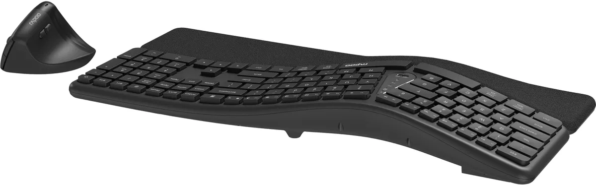 Clavier noir ergonomique avec design incurvé. Une souris noire à gauche.