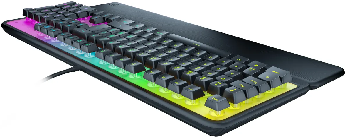 Schwarze Tastatur mit Hintergrundbeleuchtung, weißer Hintergrund und Kabel.
