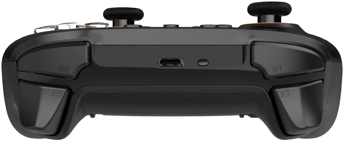 Vista posteriore di un controller di gioco nero. Contiene pulsanti, una porta USB e etichette.