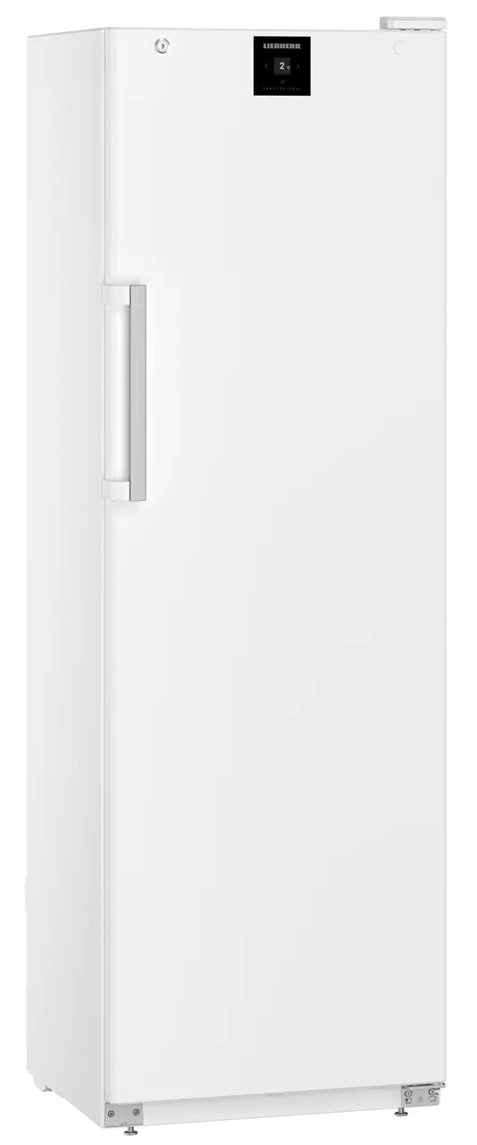 Hoher weißer Kühlschrank. Hat einen Griff und ein digitales Display oben.