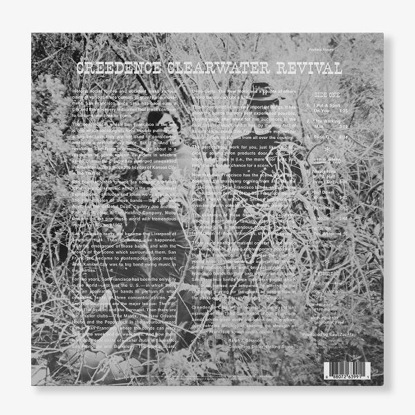 Albumhoes van Creedence Clearwater Revival. Tekst en bladeren in zwart-wit.