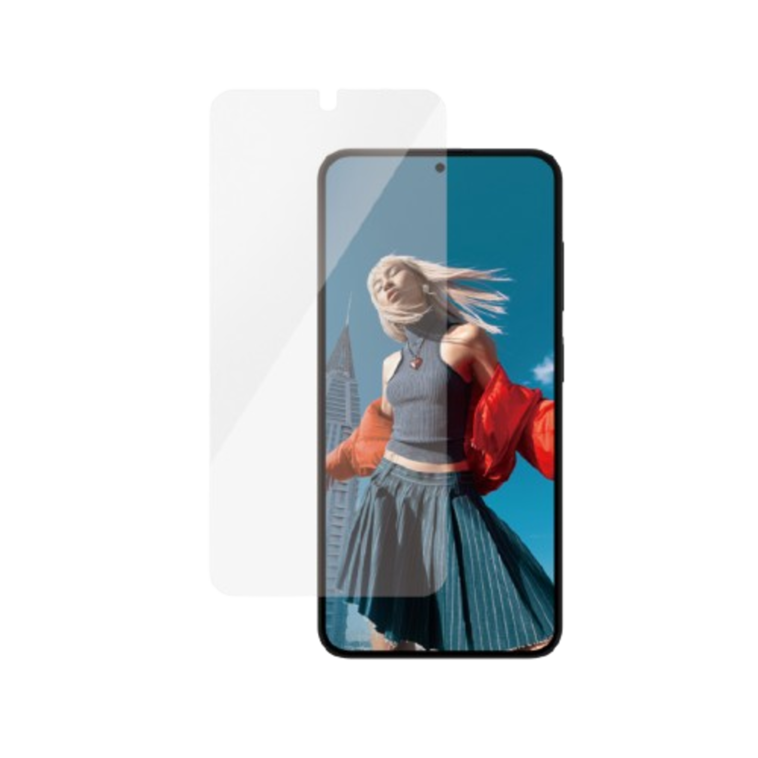Telefoonschermbeschermer en telefoon. Vrouw met rode jas en blauwe rok. Gebouwen op de achtergrond.