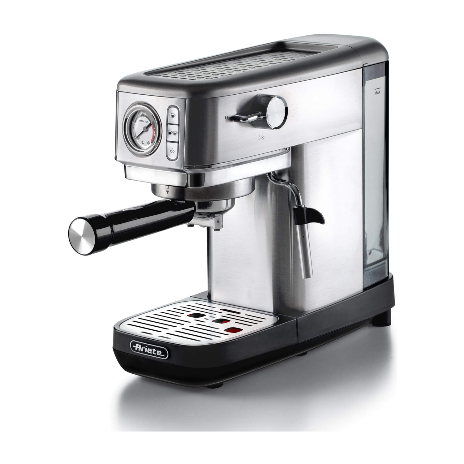 Macchina per espresso in acciaio inossidabile. Accenti neri e un manometro visibile. Sfondo bianco.