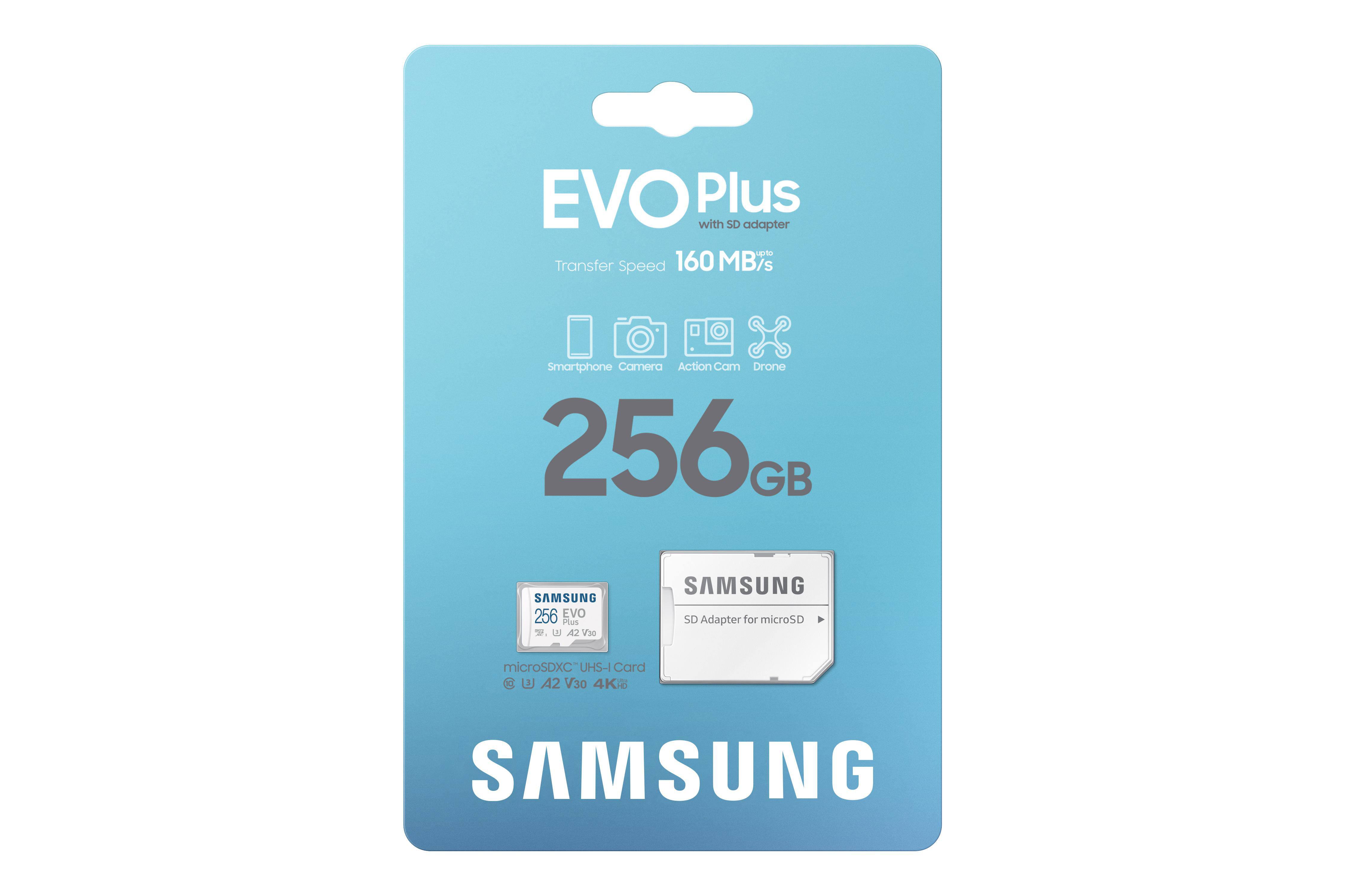 Eine Samsung 256GB microSD-Karte mit SD-Adapter, verpackt in einer blau-weißen Karte.