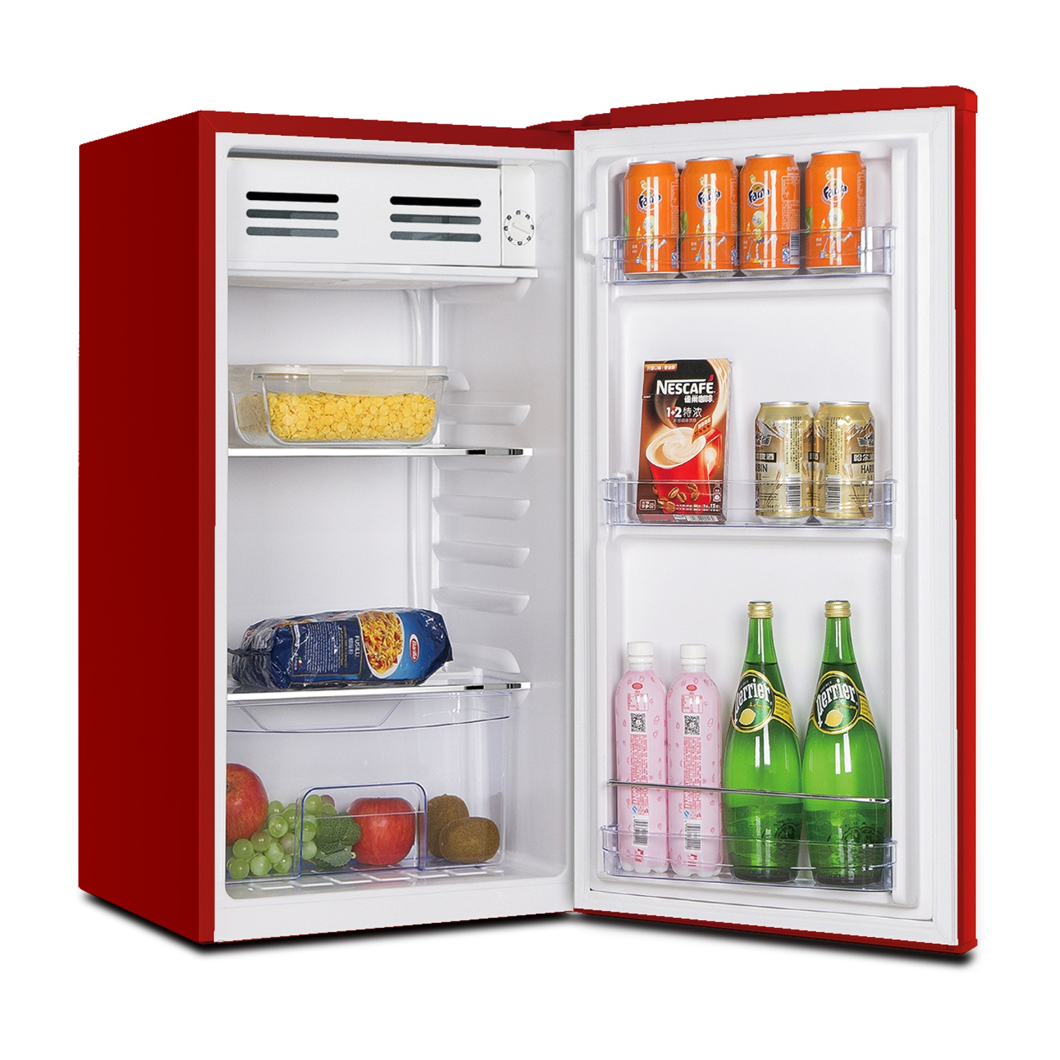 Mini-frigorifero rosso con porta aperta. All'interno ci sono scaffali con cibo e bevande.
