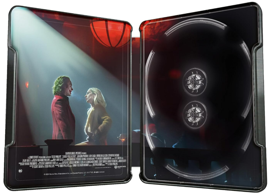 Joker-Film-Steelbook-Hülle geöffnet. Bild von Joker und Frau, Disc-Halter innen. Text unten.