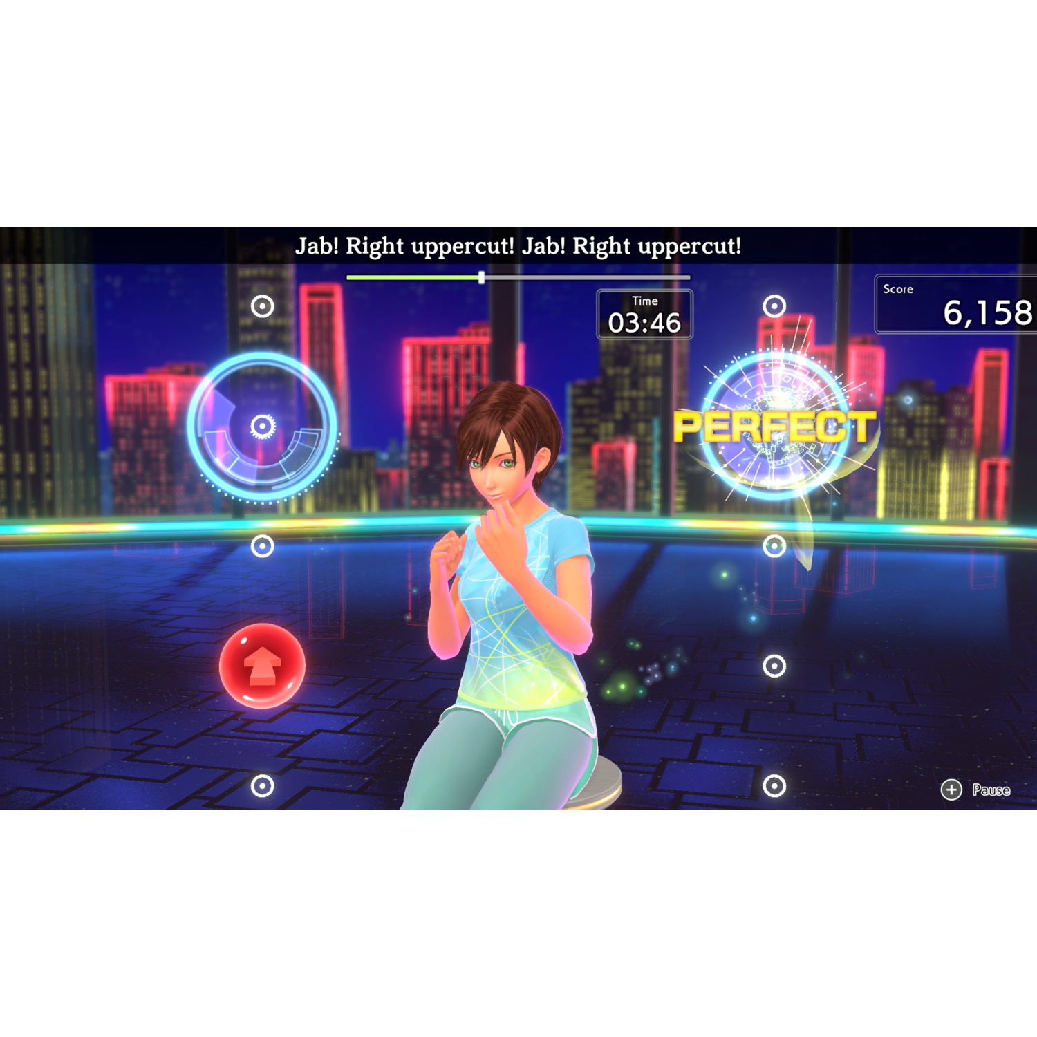 Een vrouw op een podium speelt een boks-videogame. Tekst zegt 'Perfect'. Score: 6.158.
