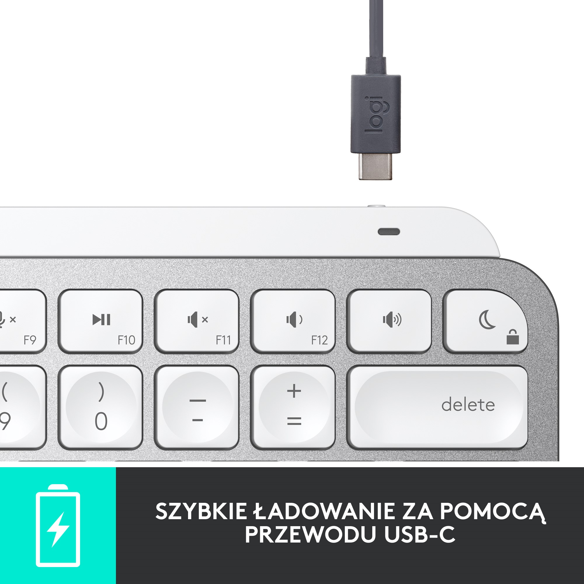 Klawiatura z ładowaniem USB-C, z klawiszami funkcyjnymi i klawiszem usuwania. Tło jest białe.