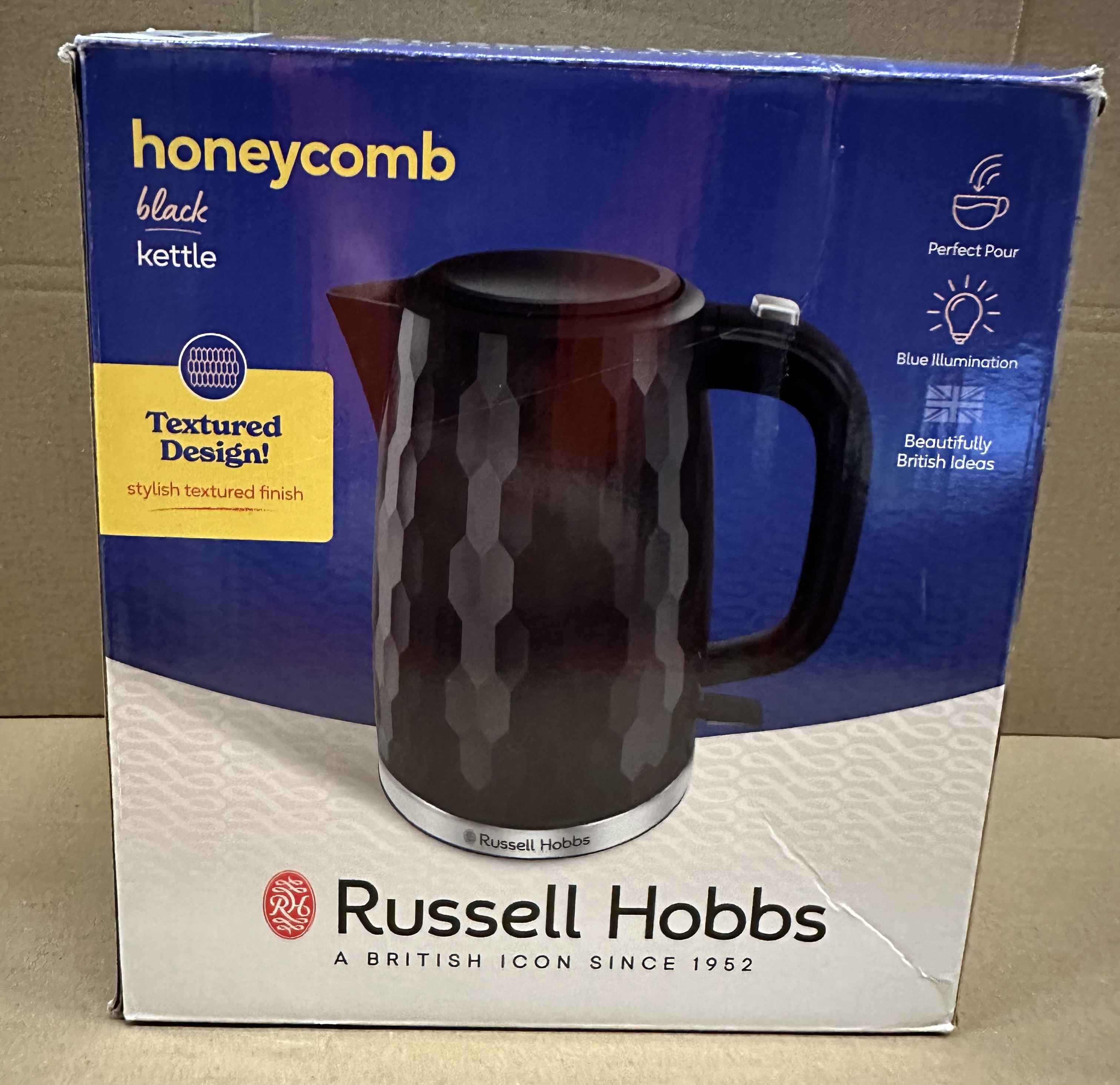 OUTLET - Czajnik RUSSELL HOBBS 26051-70 HONEY COMB