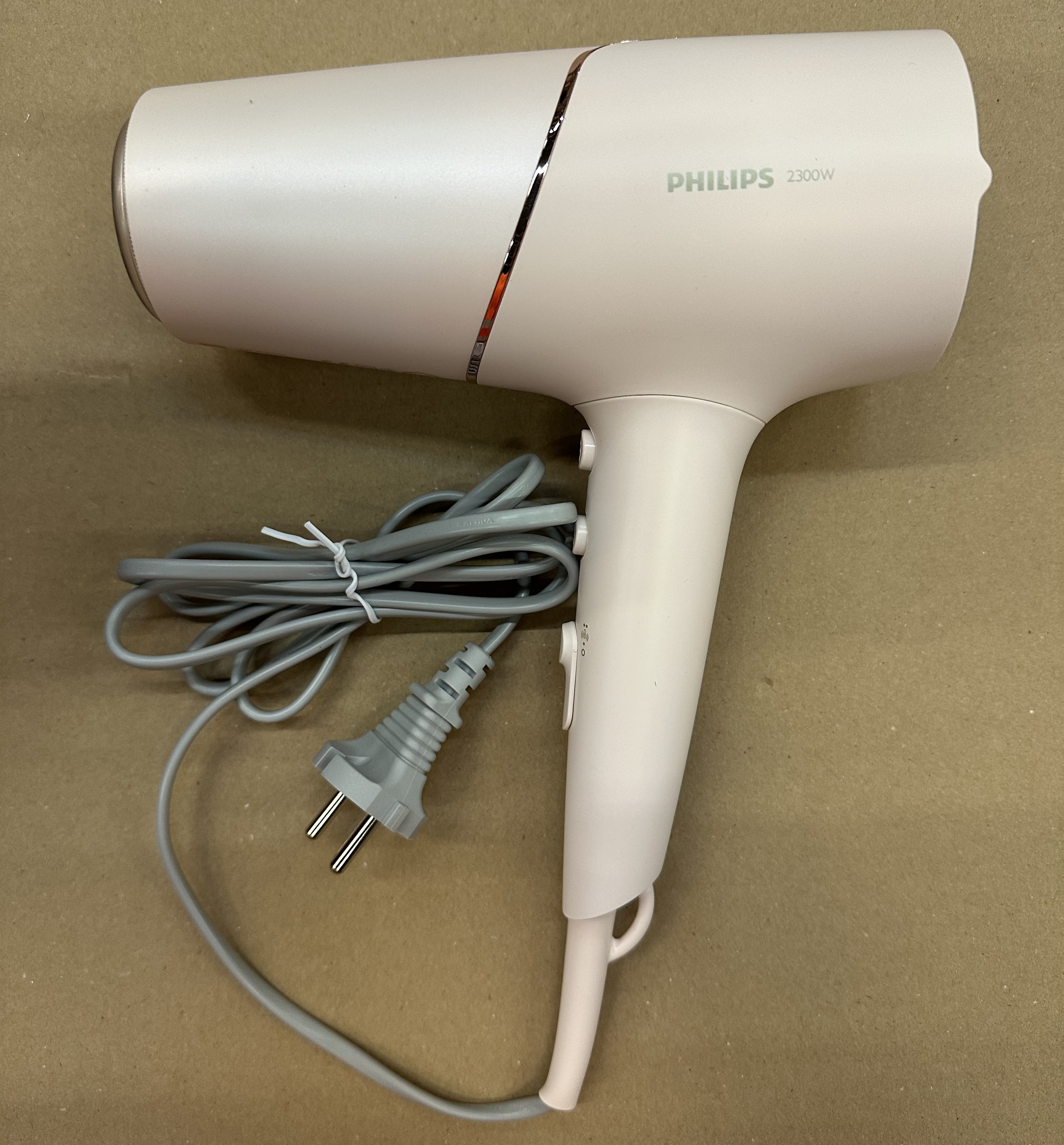 OUTLET - Suszarka do włosów PHILIPS BHD530/00 Seria 5000