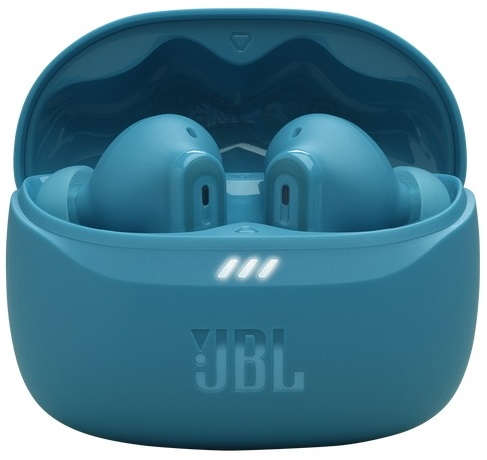 Dwa niebieskie słuchawki JBL w niebieskim etui ładującym. Etui jest otwarte, widoczne są kontrolki.