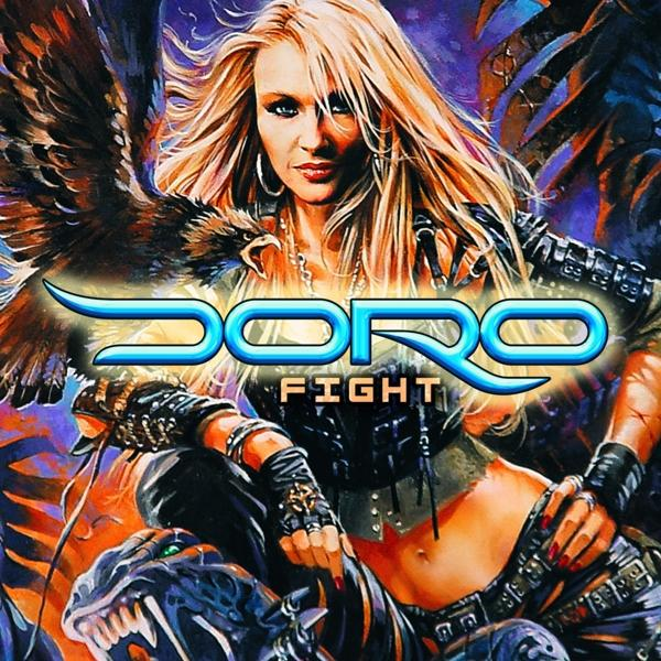 Albumcover für Doros FIGHT. Eine Frau mit blonden Haaren, Adlerflügeln und dem Bandlogo.