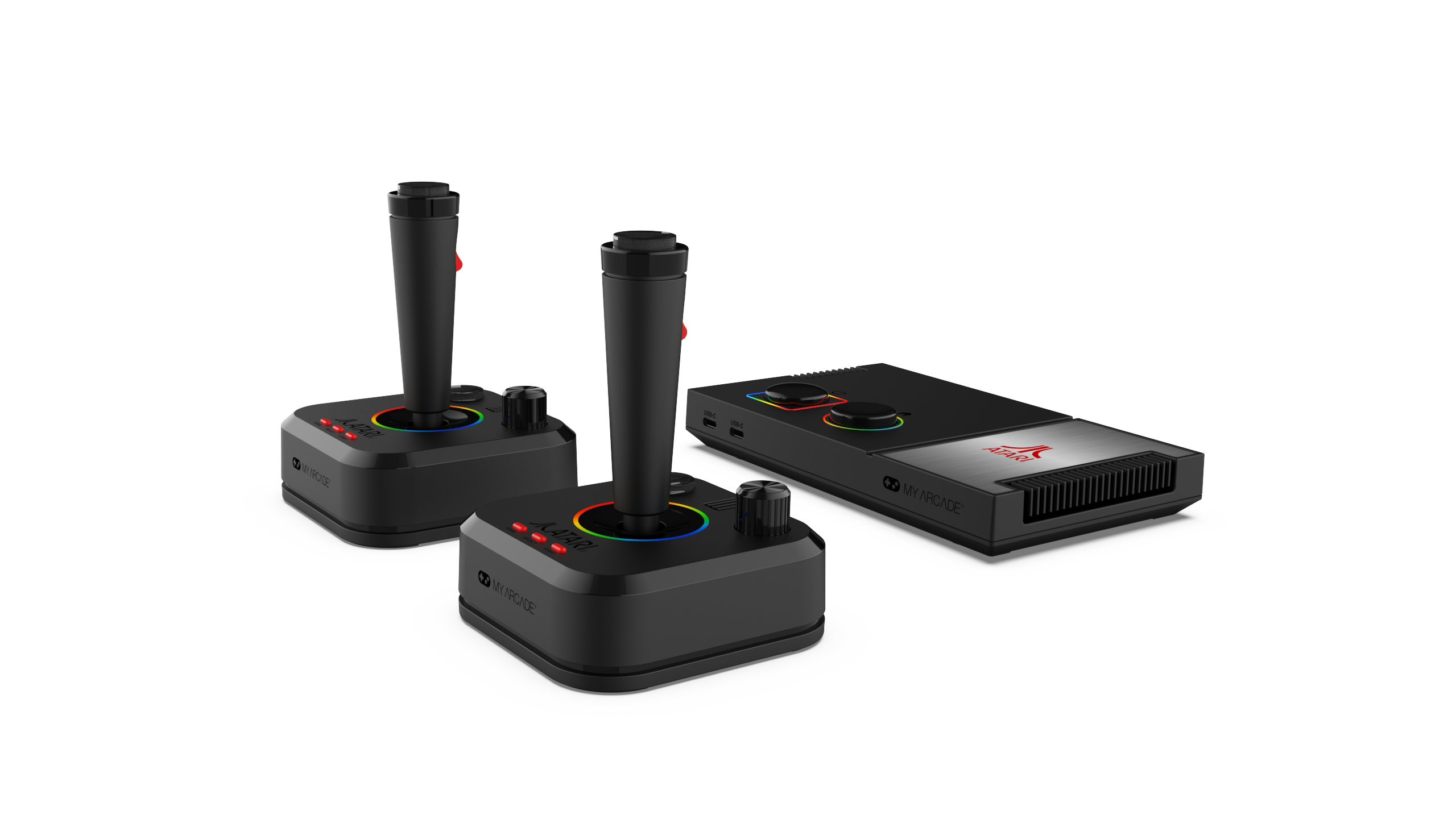 Renkli ışıklarla siyah bir arka plan üzerinde siyah joystick kontrol cihazları ve konsol seti.