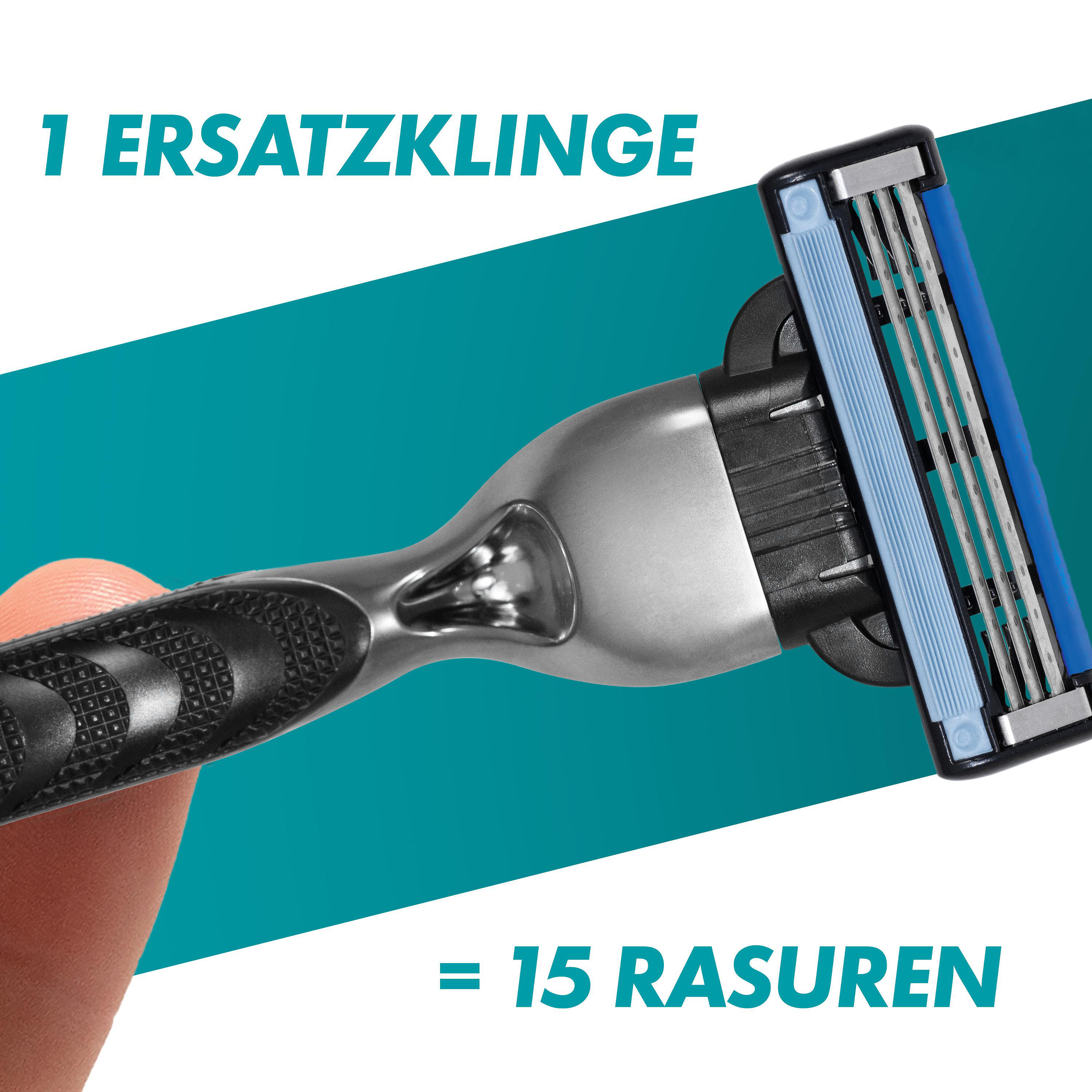 Rasierer mit schwarzem Griff und Kartusche; Text: 15 Rasuren.