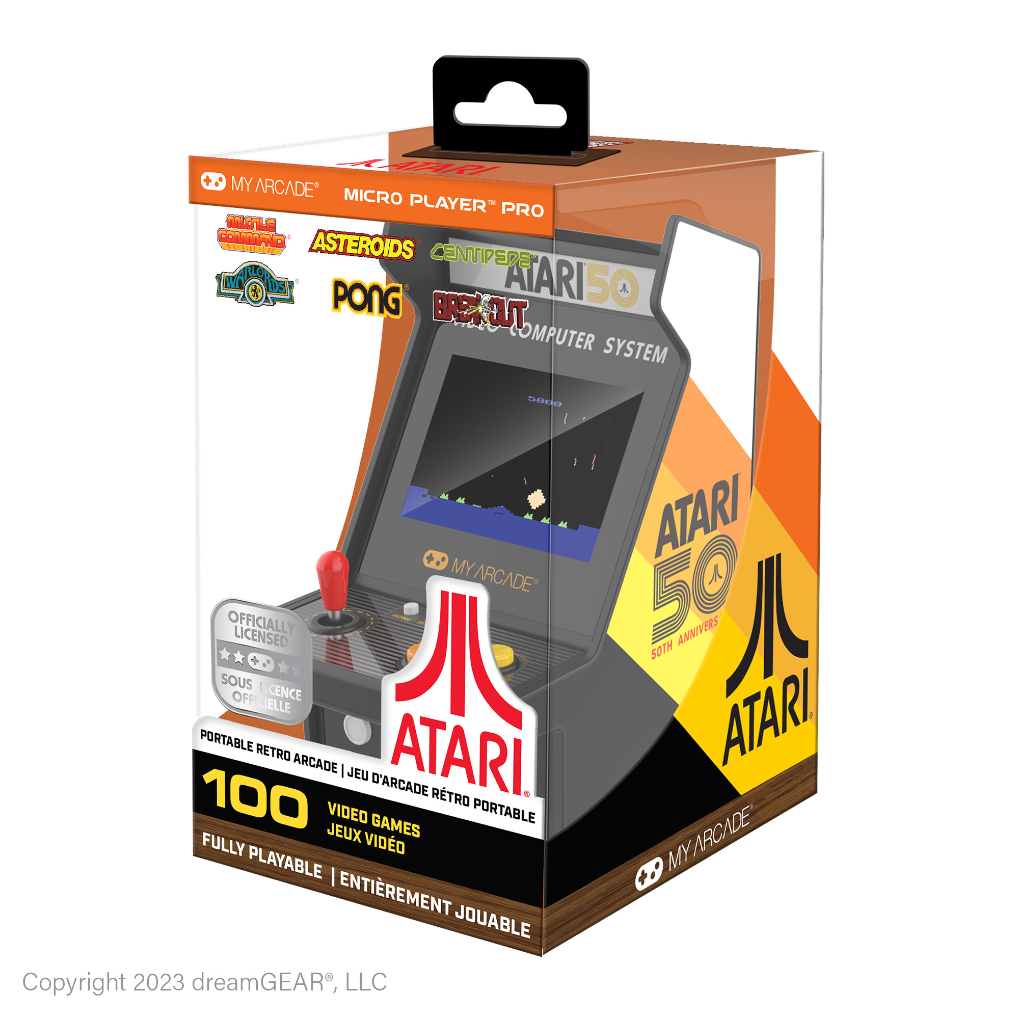 Ambalajında mini atari oyunu, oyun oynanışını ve Atari 50 logosunu gösteriyor.