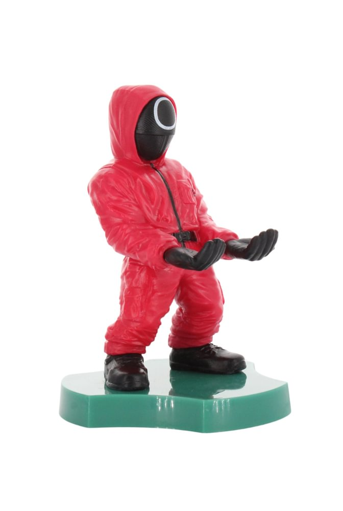 Squid Game Wächterfigur, roter Overall, schwarze Maske mit Kreis.