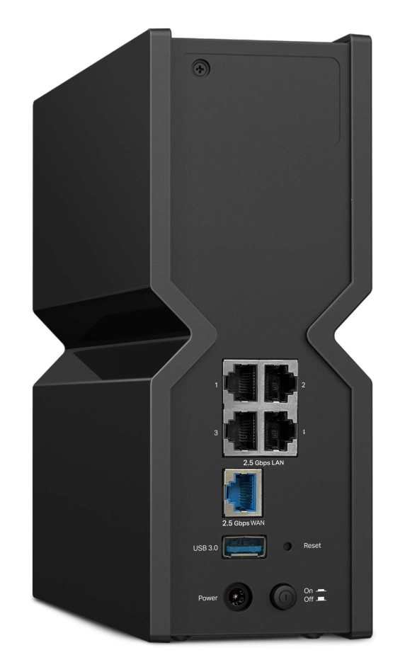 Tył czarnego routera z portami połączeniowymi. Zawiera LAN, WAN i USB 3.0.