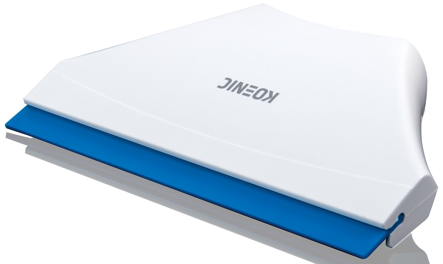 Biało-niebieska ściągaczka do okien z nazwą marki KOENIC.