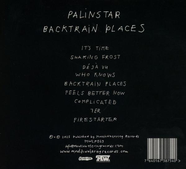 Albumcover mit Songtiteln in weißem Text. Dunkler Hintergrund mit Künstlernamen.
