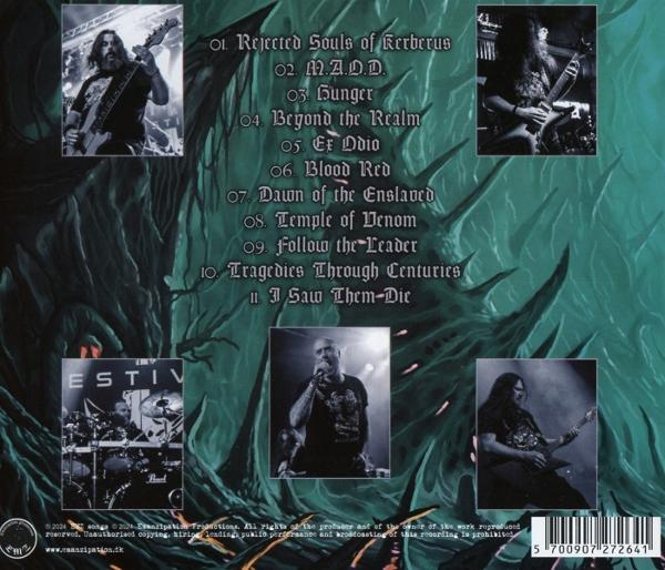 Rückseite einer Musik-CD. Album-Trackliste, Bandfotos und ein grün-blau-weißer Hintergrund.