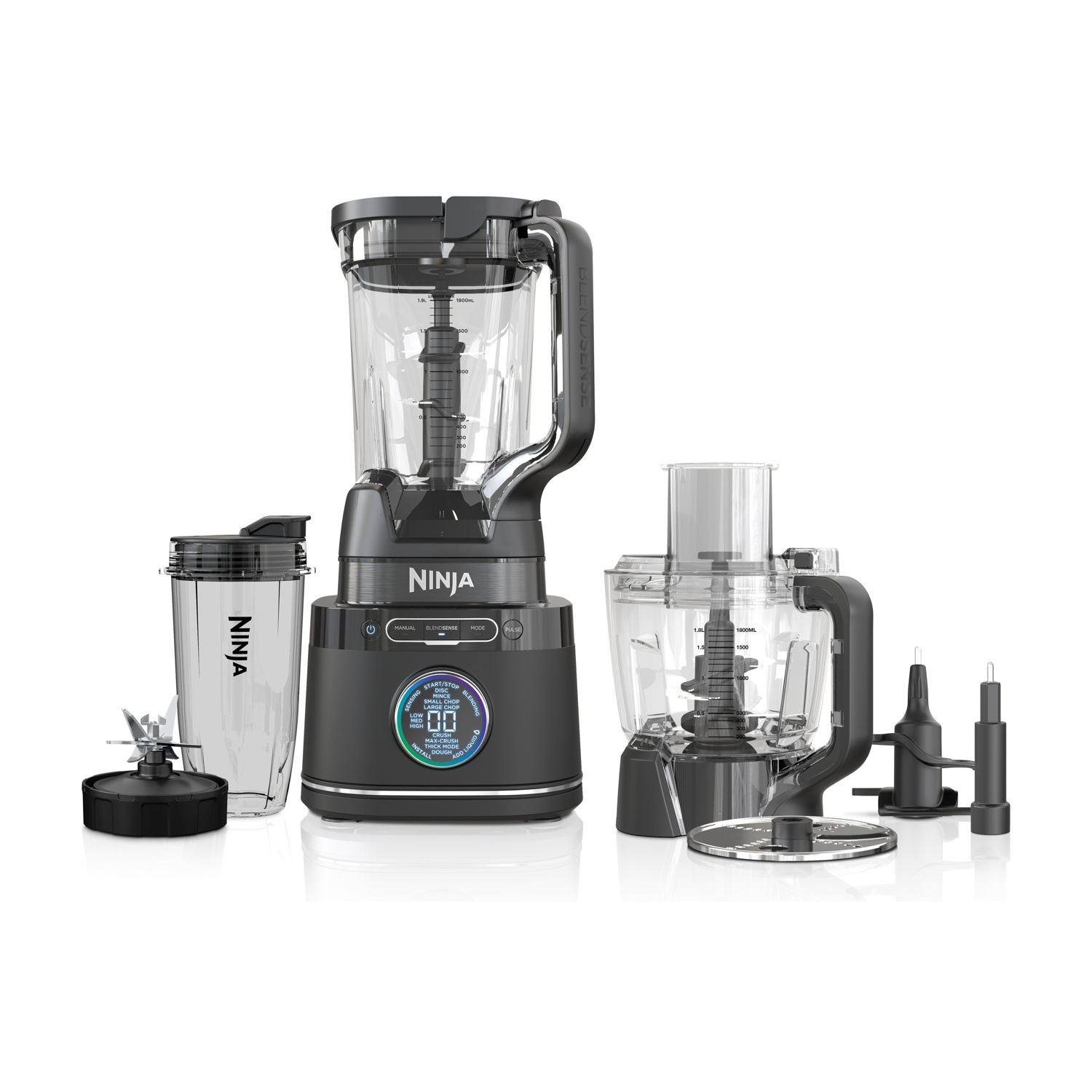 Frullatore Ninja con bicchiere per frullati, robot da cucina e parti aggiuntive, tutto in nero.