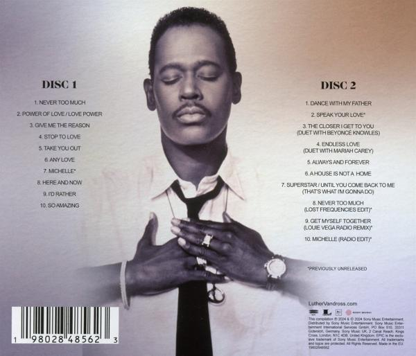 CD-Cover mit einem Sänger mit zusammengelegten Händen. Titelliste links. Sony Music Logo.
