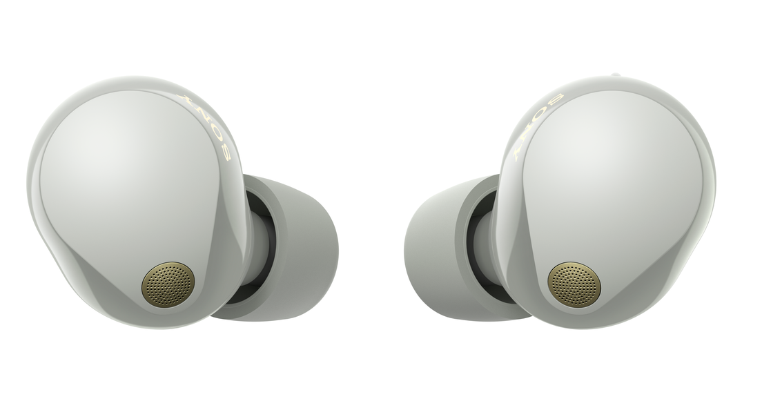 Dwa słuchawki w zbliżeniu. Szary kolor, logo Sony na górze.
