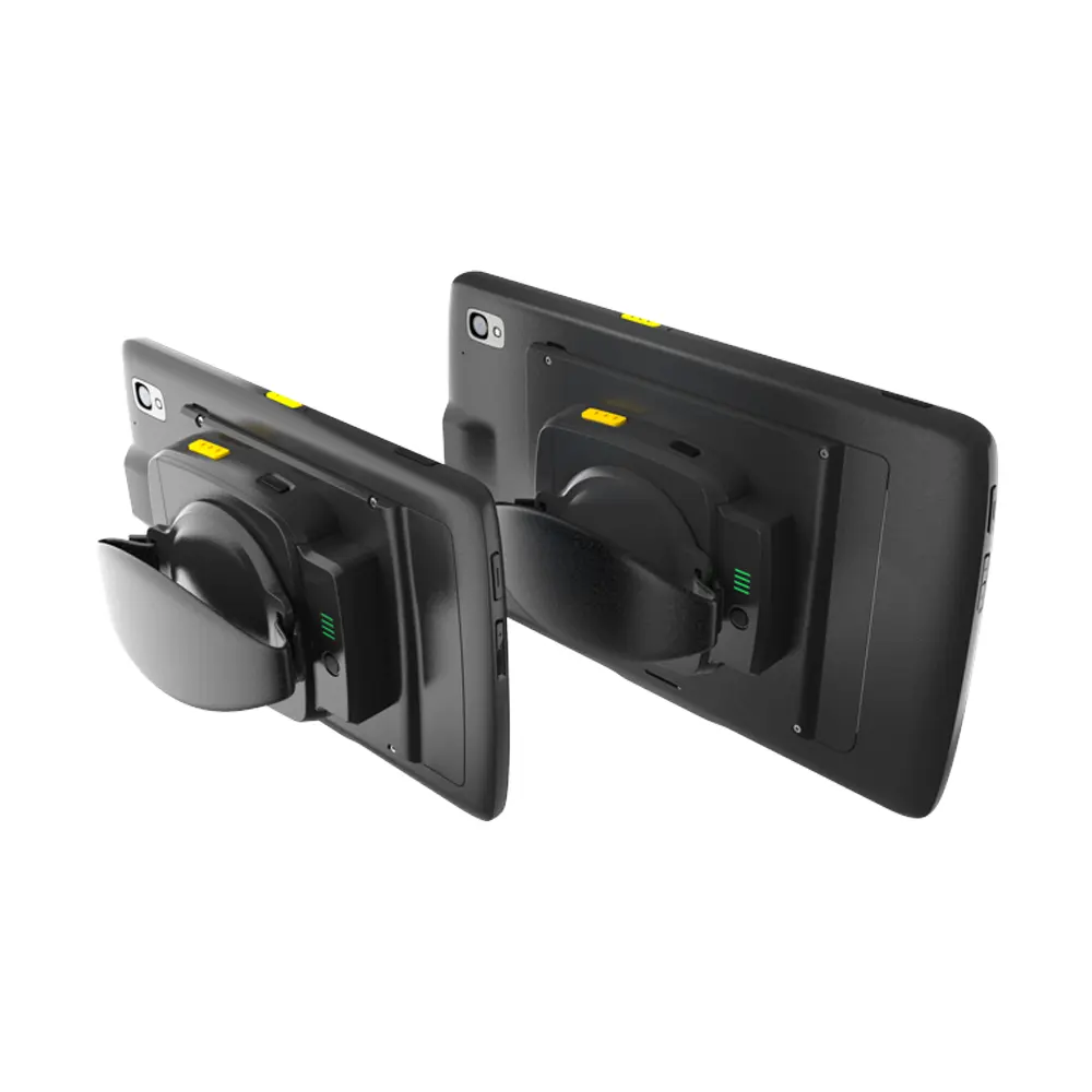 Zwei schwarze Smartphones mit angebrachtem schwarzen, gelben und grünen Zubehör.