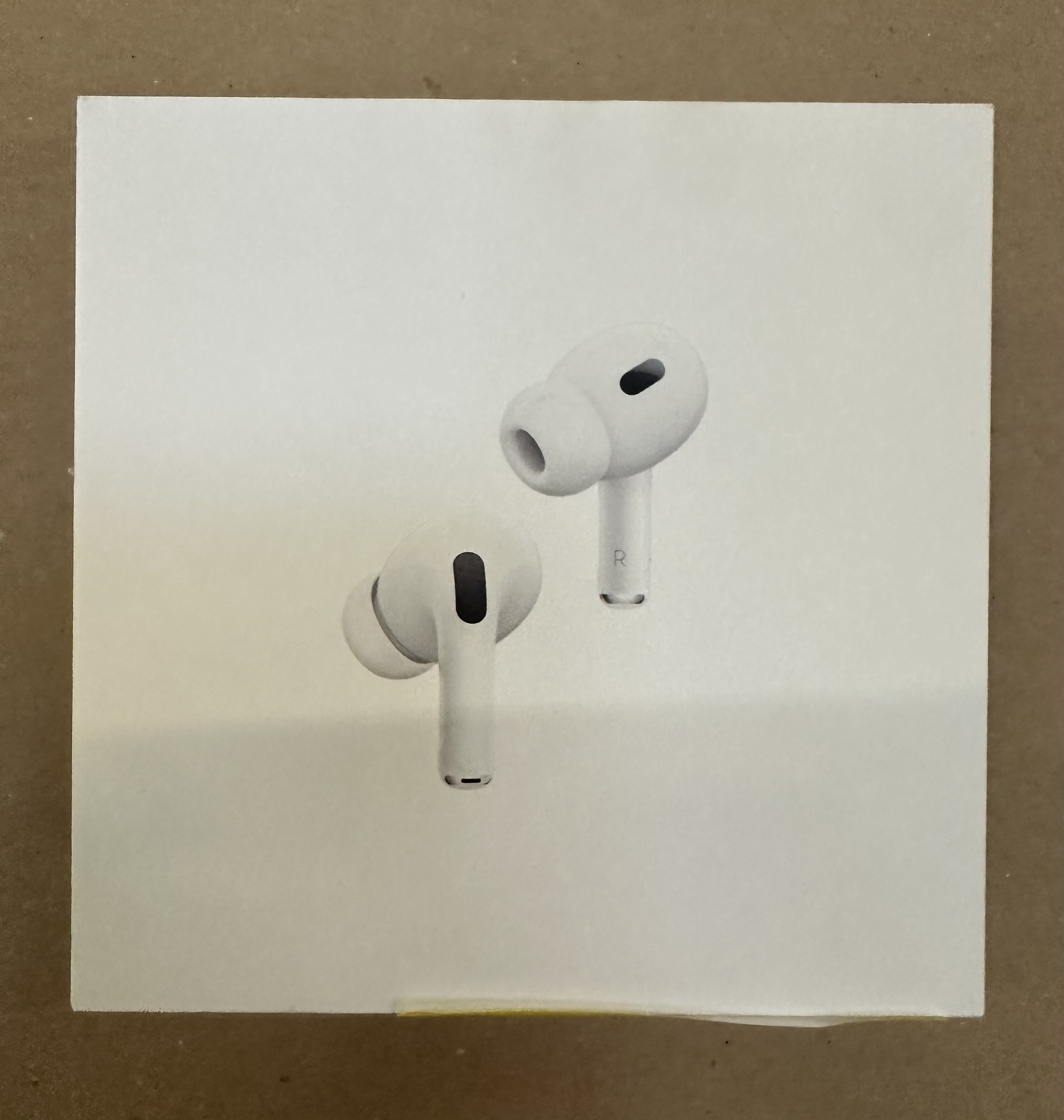 OUTLET - Słuchawki bezprzewodowe APPLE AirPods Pro (2. generacji) z etui MagSafe (USB‑C) MTJV3ZM/A