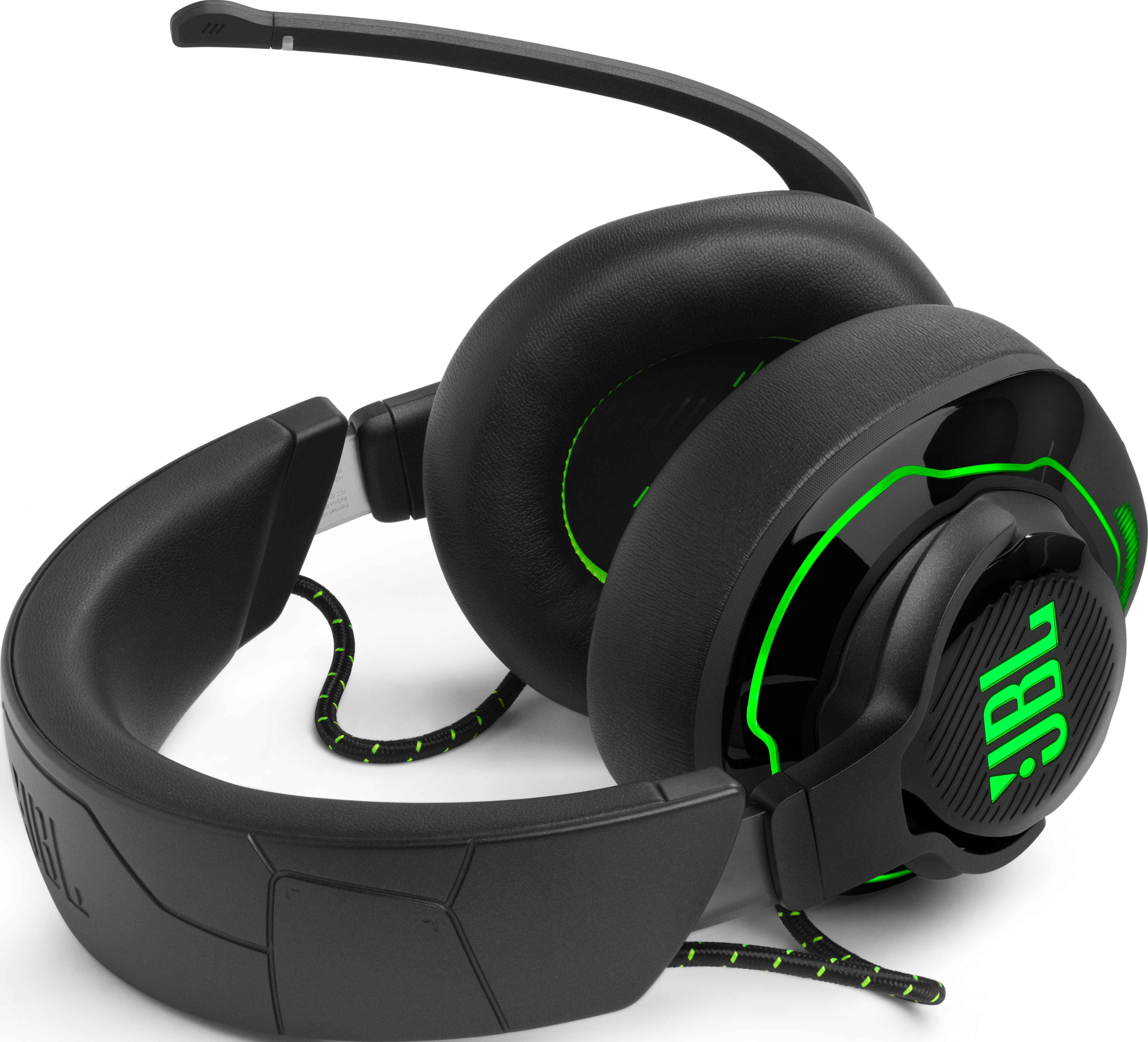 Schwarzes JBL-Gaming-Headset. Seitenansicht. Grüne Akzente und Logo.