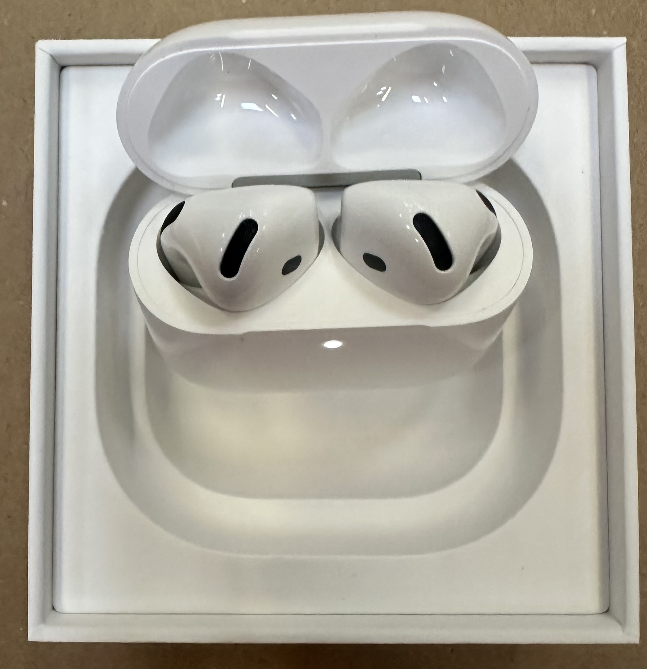 OUTLET - Słuchawki APPLE AirPods 4 MXP63ZM/A