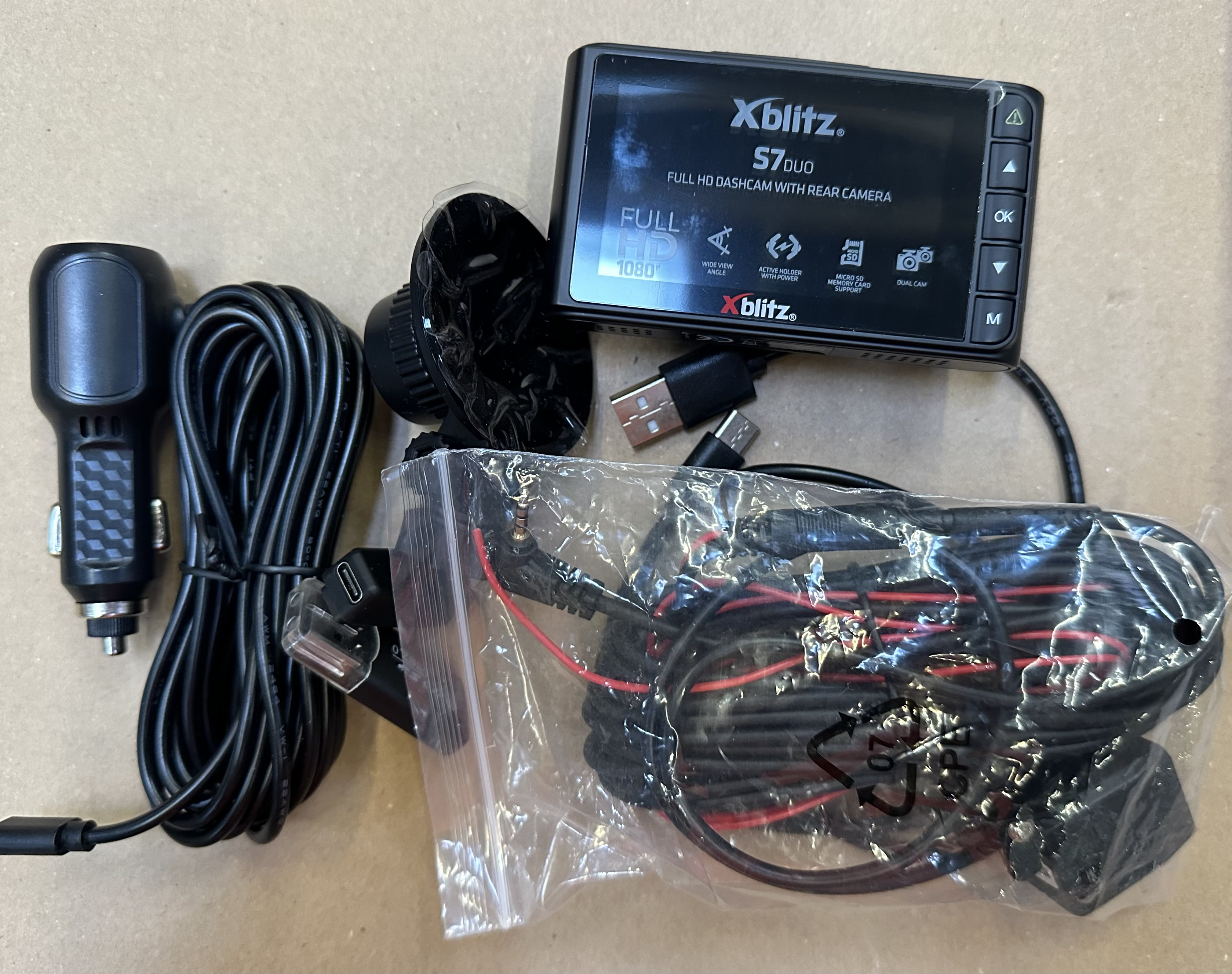 OUTLET - Wideorejestrator XBLITZ S7 Duo