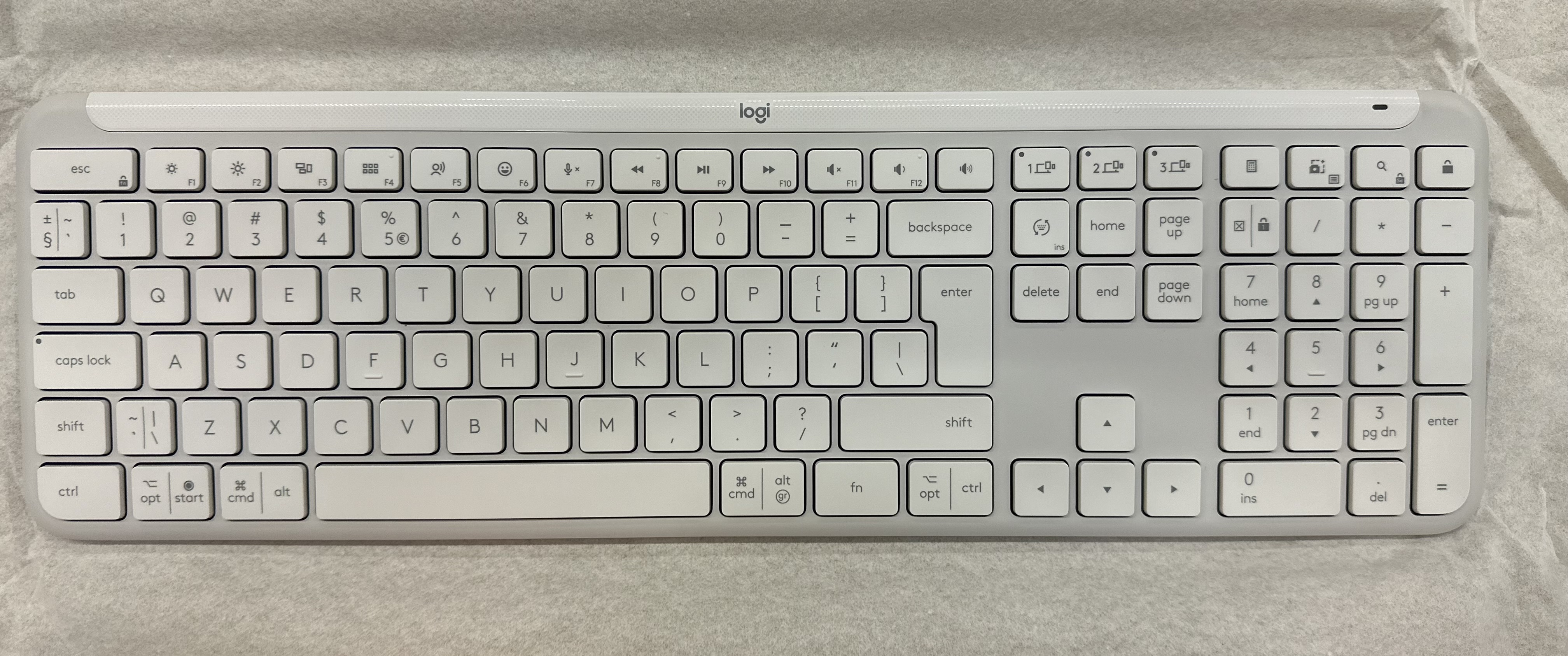 OUTLET - Klawiatura bezprzewodowa LOGITECH Signature Slim Keyboard K950 Biały