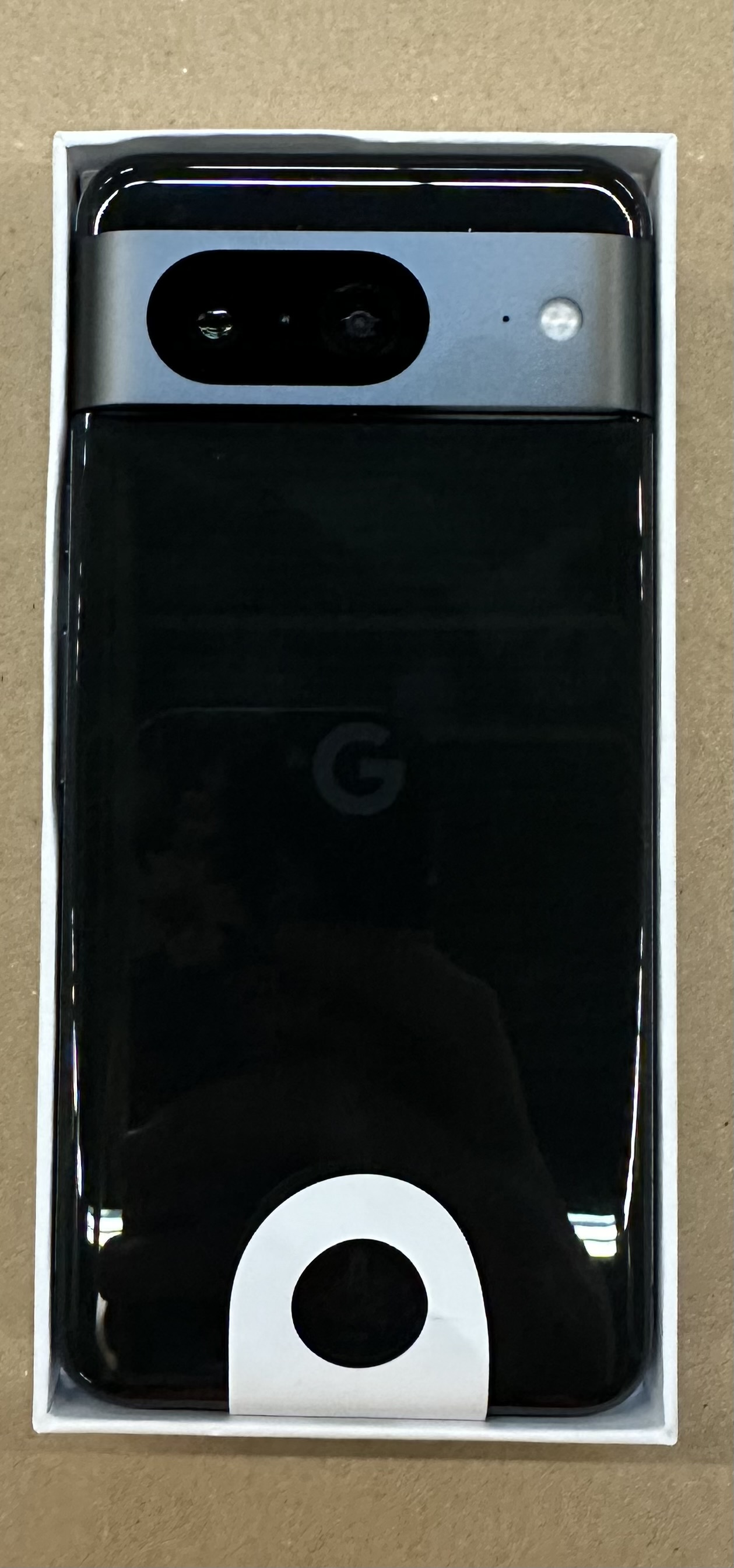 OUTLET - Smartfon GOOGLE Pixel 8 5G 8/128GB Czarny (Obsidian)