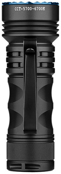 Schwarze Taschenlampe mit Clip. Oben steht CCT-5700~6700K. Der obere Teil ist blau. Der untere Teil hat einen strukturierten Griff.