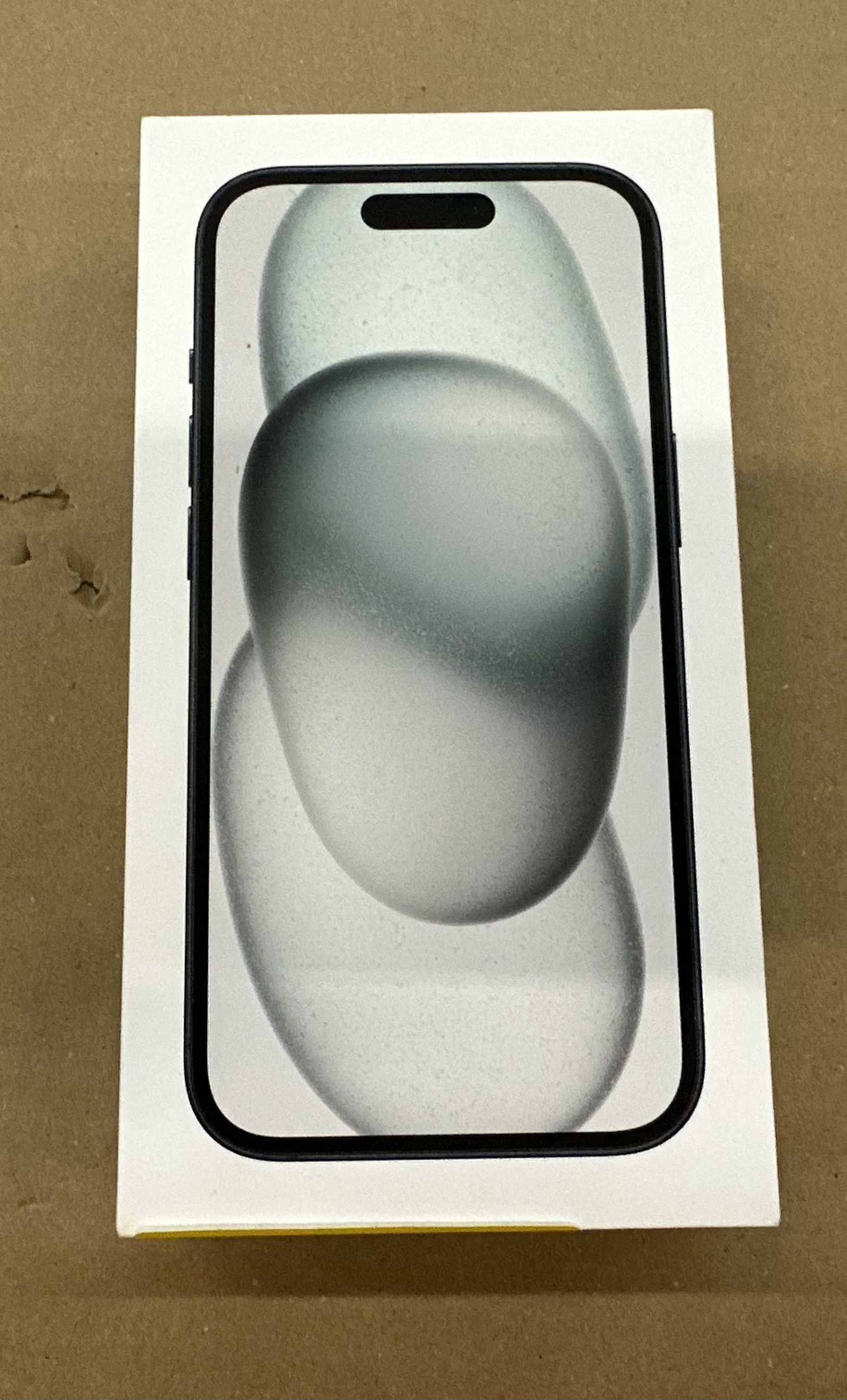 OUTLET - Smartfon APPLE iPhone 15 128GB Czarny MTP03PX/A