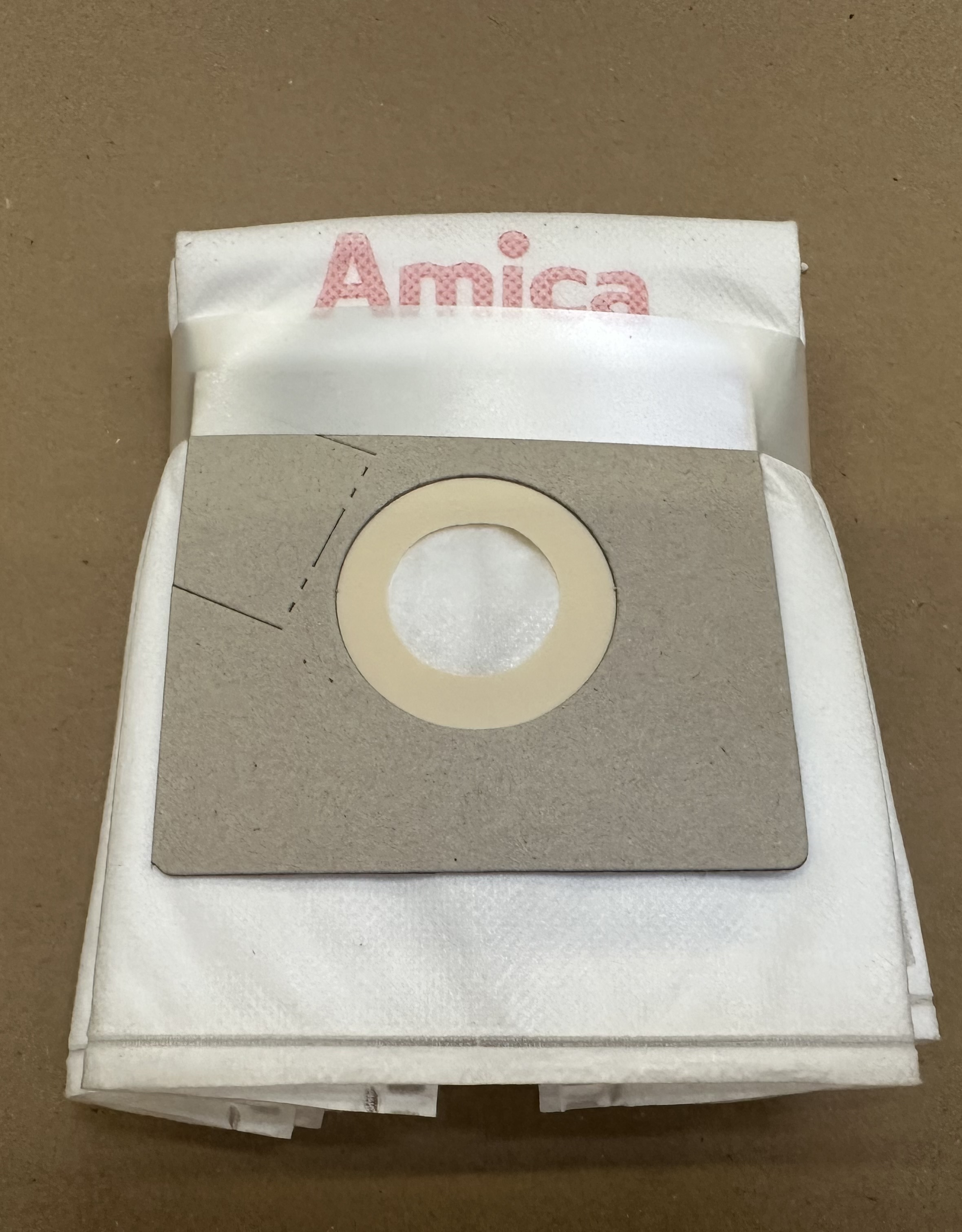 OUTLET - Zestaw worków do odkurzacza AMICA AW3011