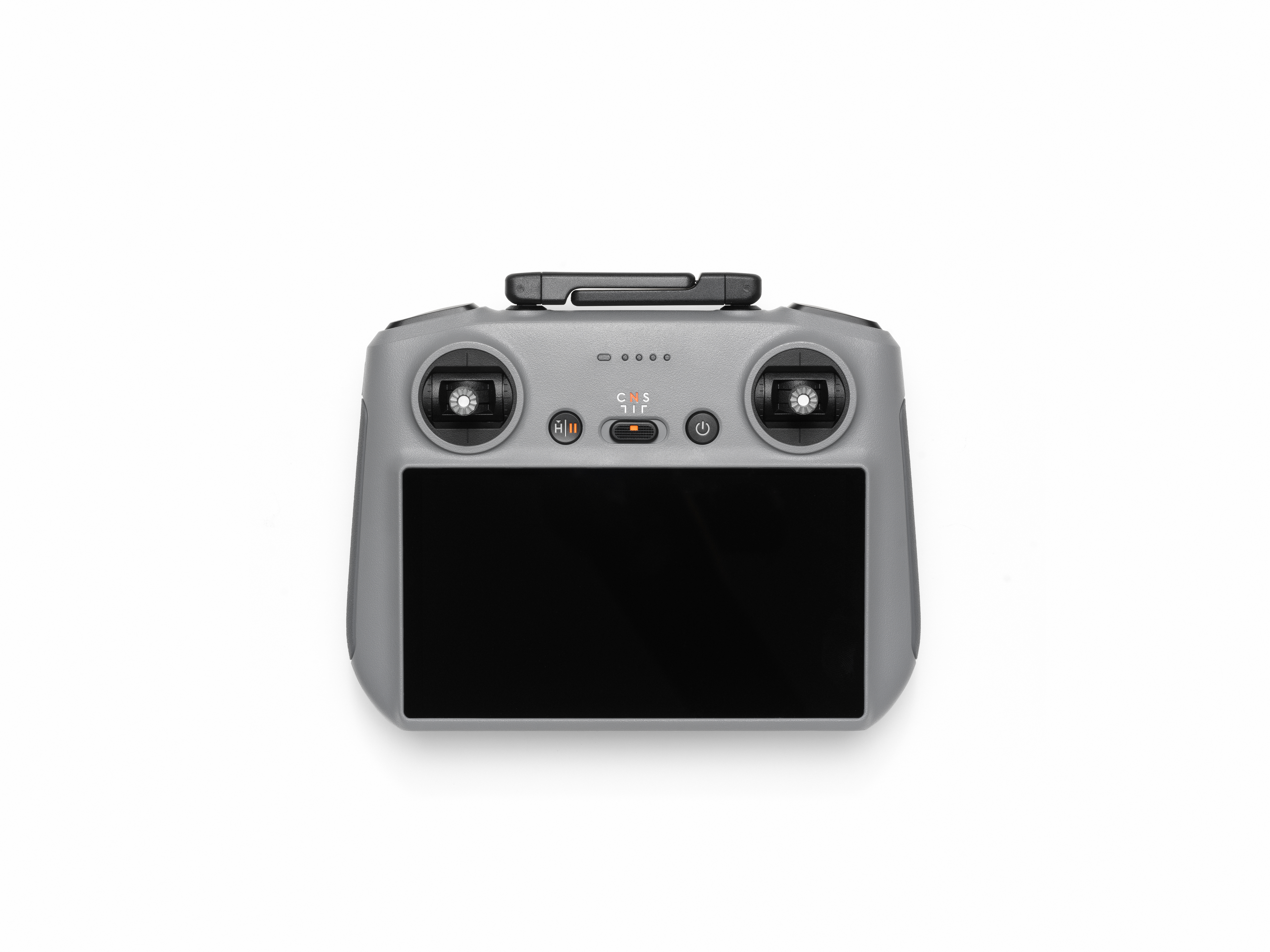 Grauer Drohnen-Controller mit schwarzem Bildschirm, Knöpfen und Joysticks, vor weißem Hintergrund.