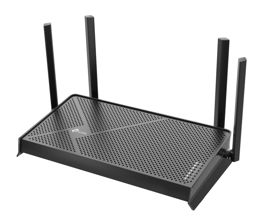 Czarny router z antenami. Urządzenie ma wiele portów i otworów, na białym tle.