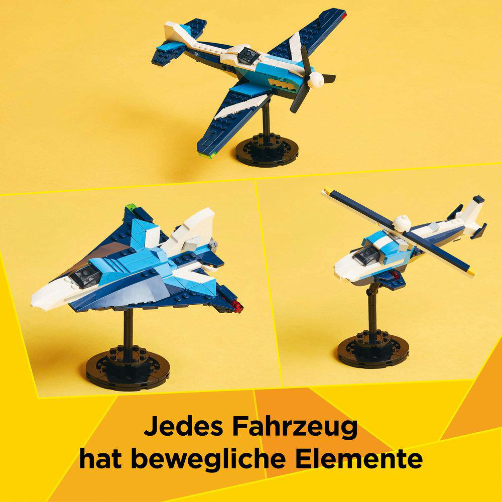 Drei Spielzeugflugzeuge auf gelbem Hintergrund. Text: Jedes Fahrzeug hat bewegliche Elemente.