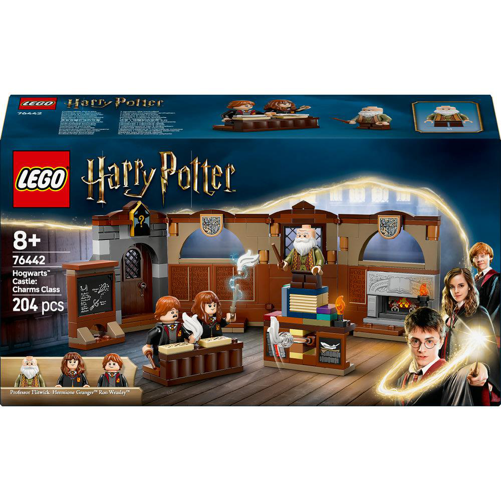Eine Harry Potter LEGO-Set-Box mit der Hogwarts Zauberspruchunterricht-Szene und verschiedenen Minifiguren.