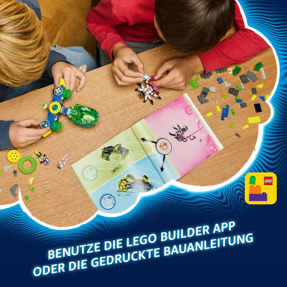 Zwei Kinder bauen mit einem Heft LEGOs auf einem Holztisch.
