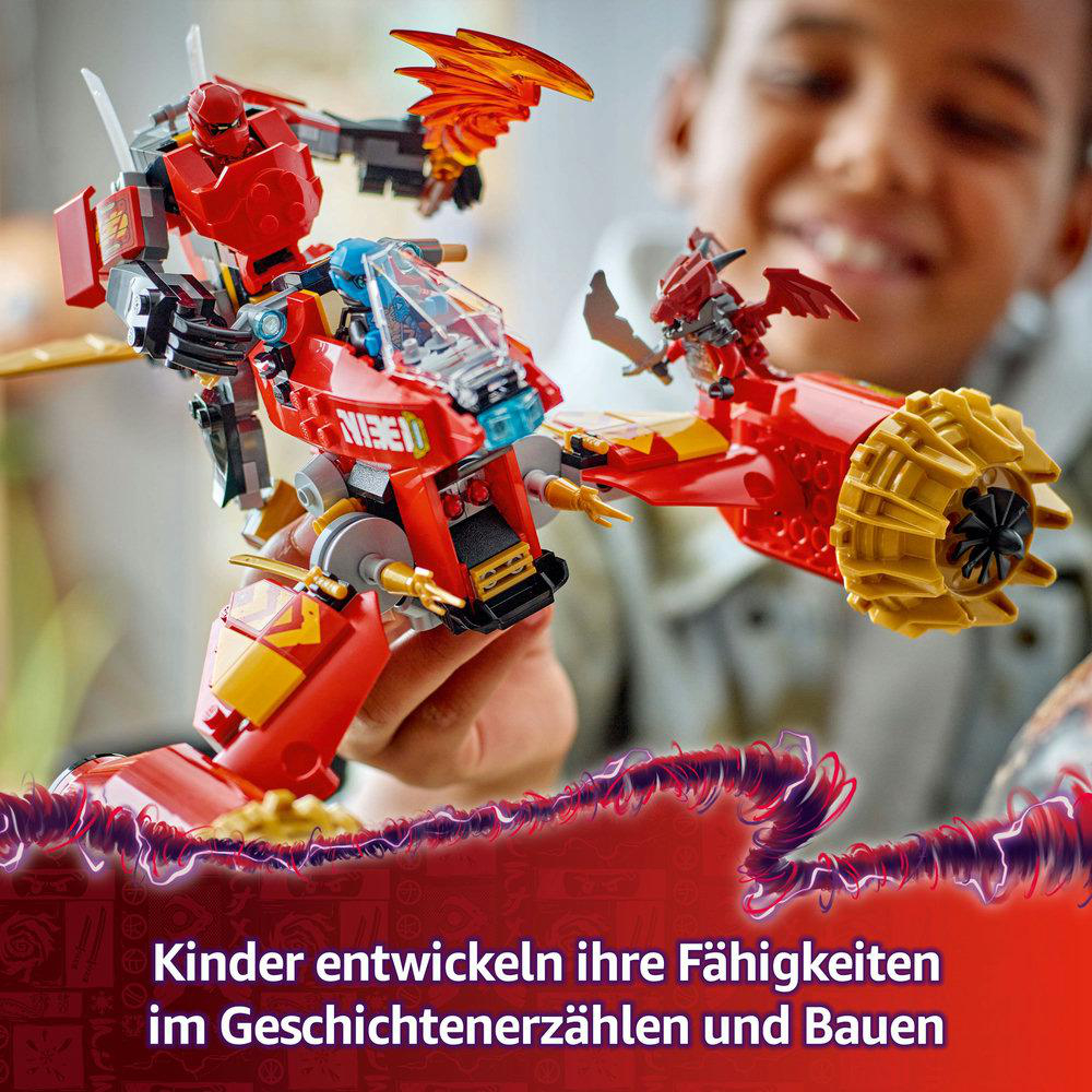 Junge spielt mit LEGO Mech und Drachenspielzeug. Rote und gelbe Farben.
