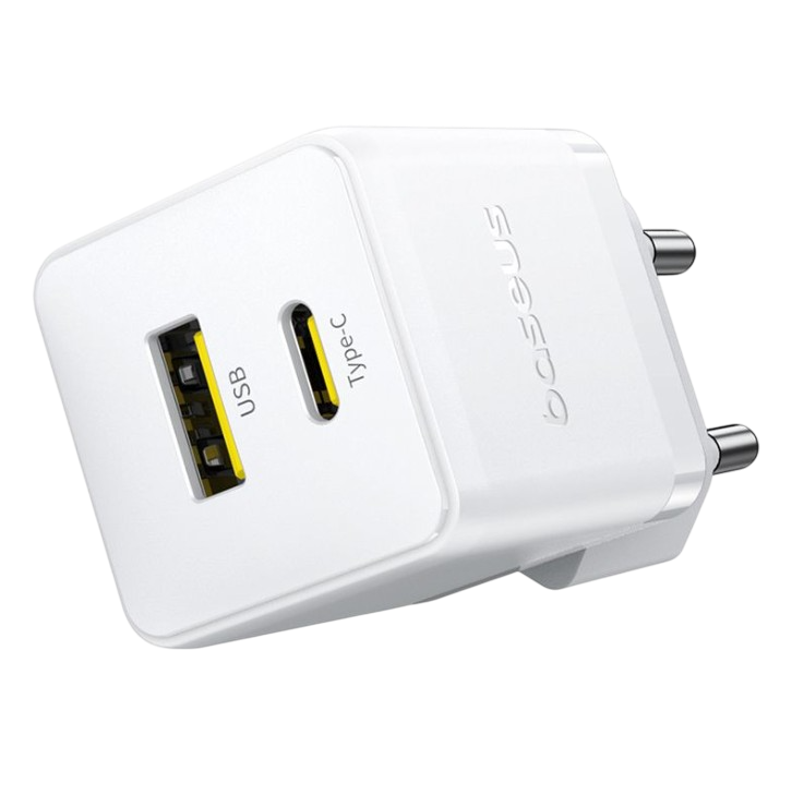 Üzerinde USB ve Type-C bağlantı noktaları ve 'Baseus' marka adı bulunan beyaz bir USB şarj cihazı.