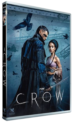DVD-hoes van 'The Crow', met een man en vrouw in donkere kleding en kraaien.